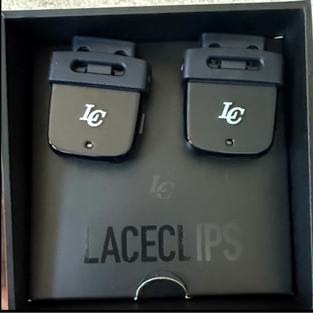 Laceclips never connected to an account - new